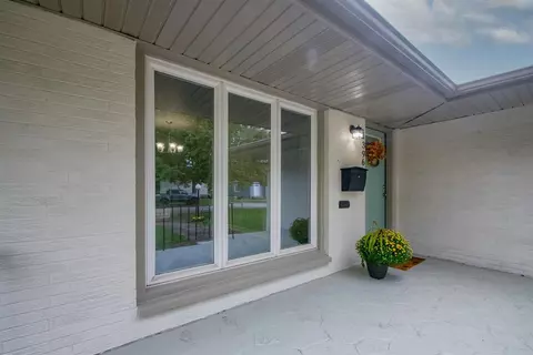 1396 Hanley St, Gary, IN 46406 photo 8