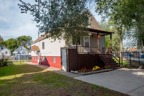 2334 Birch Ave, Whiting, IN 46394 photo 1