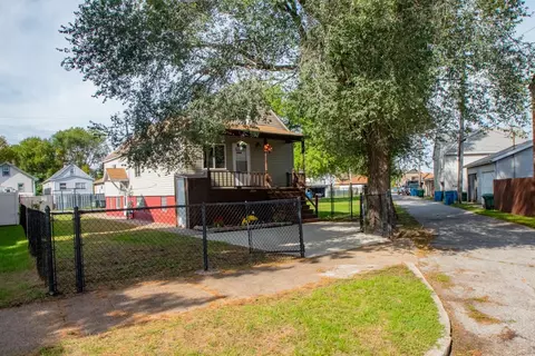2334 Birch Ave, Whiting, IN 46394 photo 7