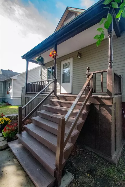 2334 Birch Ave, Whiting, IN 46394 photo 3