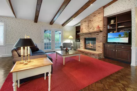 2536 Perry Ct, Dyer, IN 46311 photo 13