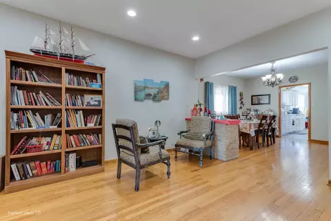 920 119th St, Whiting, IN 46394 photo 5