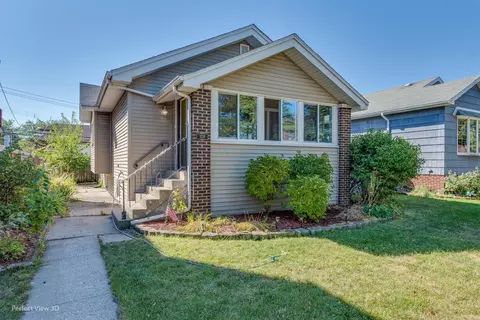 920 119th St, Whiting, IN 46394 photo 1
