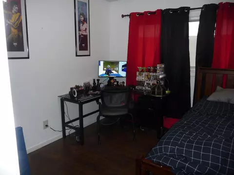 8039 Hemlock Ave, Gary, IN 46403 photo 13