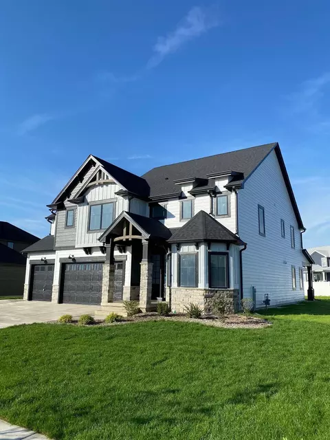 10010 White Jasmine Dr, Saint John, IN 46373 photo 3