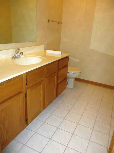 8423 Beech Ave, Munster, IN 46321 photo 25