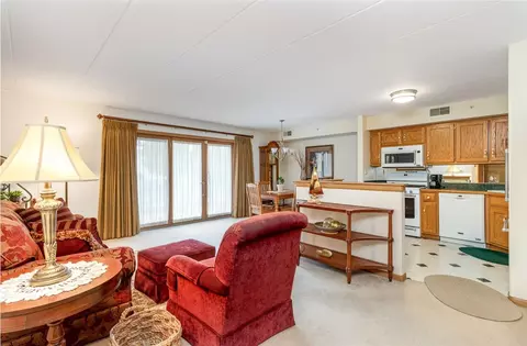 201 Swan Dr #1-B, Dyer, IN 46311 photo 13
