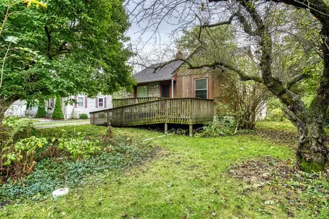 203 Maple St, Crown Point, IN 46307 photo 1