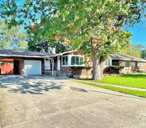7132 Ash Ave, Gary, IN 46403 photo 1