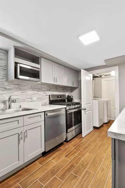 7132 Ash Ave, Gary, IN 46403 photo 18