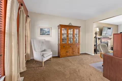 490 E 114th Ave, Crown Point, IN 46307 photo 6