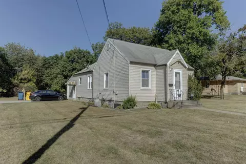 1524 N Broad St, Griffith, IN 46319 photo 2