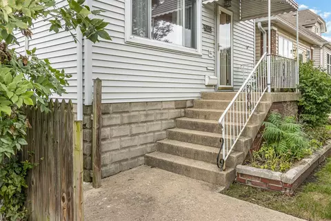 1426 Roberts Ave, Whiting, IN 46394 photo 19