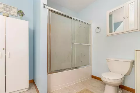 1426 Roberts Ave, Whiting, IN 46394 photo 18