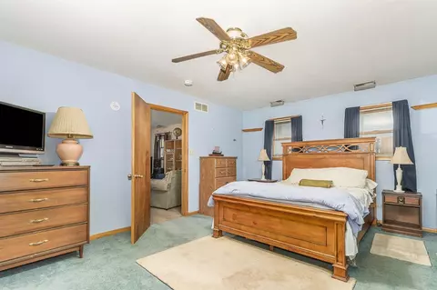 1426 Roberts Ave, Whiting, IN 46394 photo 11