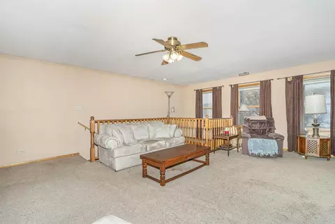 1426 Roberts Ave, Whiting, IN 46394 photo 4