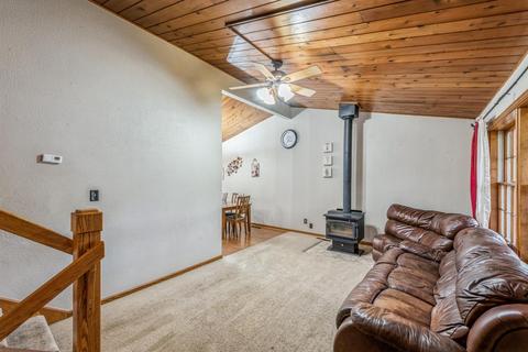 952 N Wheeler St, Griffith, IN 46319 photo 2