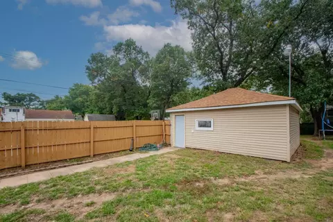 4000 Calhoun St, Gary, IN 46408 photo 11