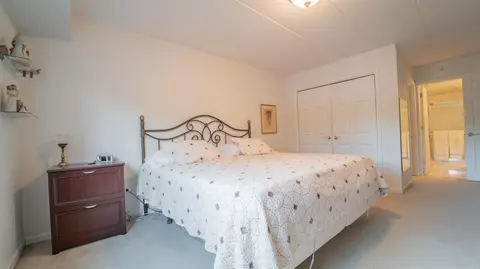 905 Swan Dr #1-B, Dyer, IN 46311 photo 14