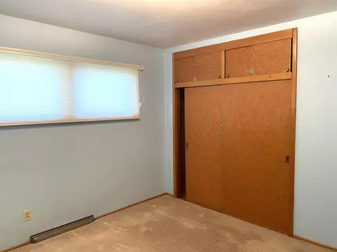 104 Marr Ct, Crown Point, IN 46307 photo 6