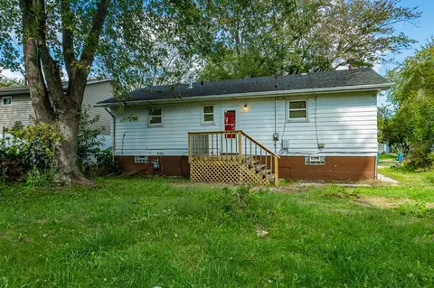 4637 Miller Ln, Gary, IN 46403 photo 2