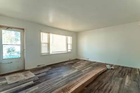 4637 Miller Ln, Gary, IN 46403 photo 6