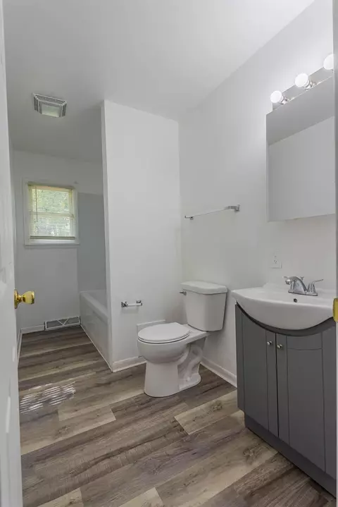 4637 Miller Ln, Gary, IN 46403 photo 8