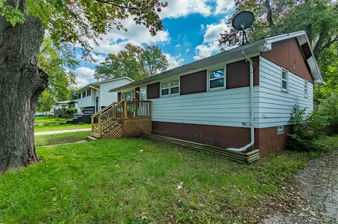 4637 Miller Ln, Gary, IN 46403 photo 17