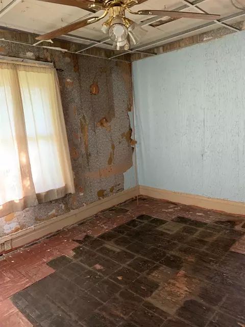 269 Chase St, Gary, IN 46404 photo 7