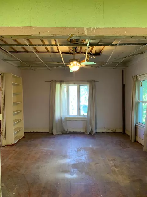 269 Chase St, Gary, IN 46404 photo 3