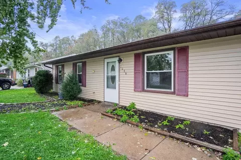 1636 E 31st Ave, Hobart, IN 46342 photo 4