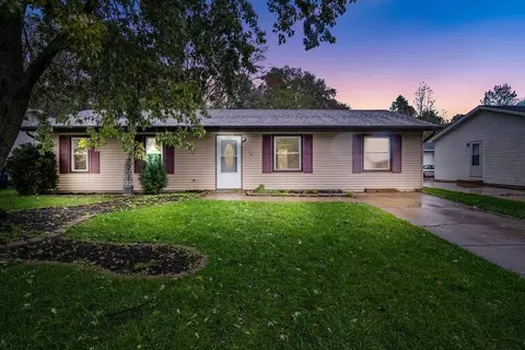 1636 E 31st Ave, Hobart, IN 46342 photo 1