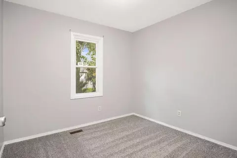1636 E 31st Ave, Hobart, IN 46342 photo 14