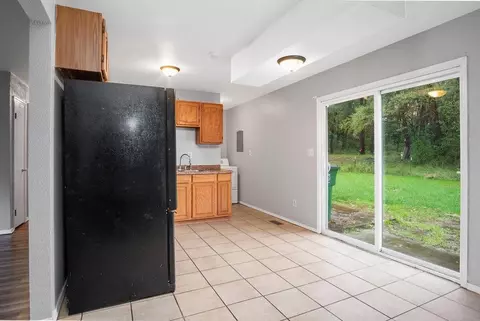 1636 E 31st Ave, Hobart, IN 46342 photo 9