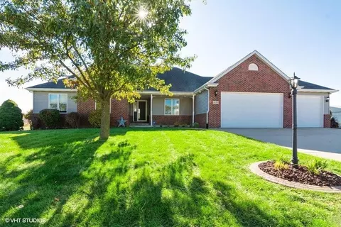 8155 E 95th Pl, Crown Point, IN 46307 photo 2