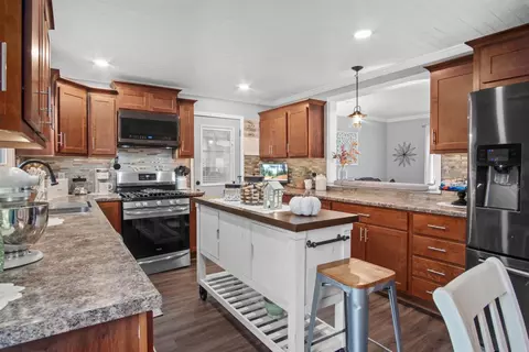 12083 Duttlinger Ln, Wheatfield, IN 46392 photo 11