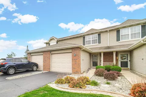 861 Flagstone Dr, Dyer, IN 46311 photo 1