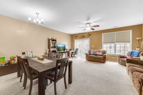 861 Flagstone Dr, Dyer, IN 46311 photo 6