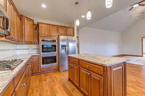 9525 W 106th Ave, Saint John, IN 46373 photo 2