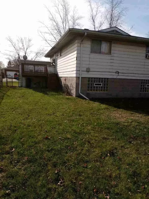 3304 W 19th Pl, Gary, IN 46404 photo 11