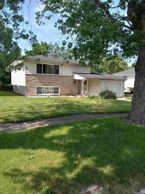 3304 W 19th Pl, Gary, IN 46404 photo 1