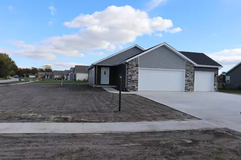 235 S Meadow Ln, Wheatfield, IN 46392 photo 1