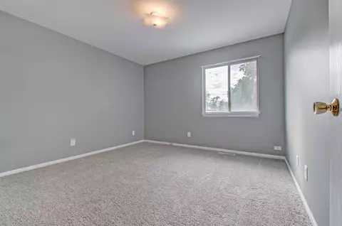 536 N Colfax St, Griffith, IN 46319 photo 6