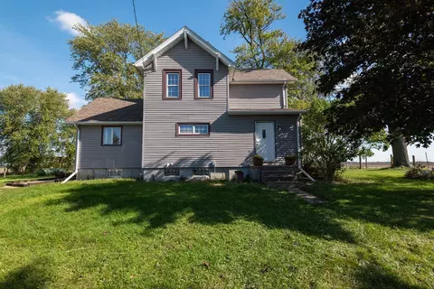 306 E 153rd Ave, Crown Point, IN 46307 photo 1