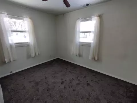 217 Chief Cir, Porter, IN 46304 photo 13