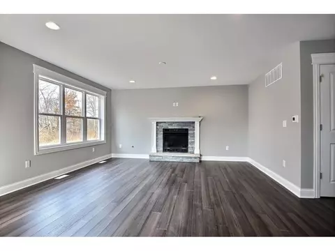 8531 Henry St, Highland, IN 46322 photo 3