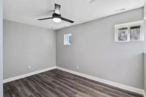 1300 Marshall Pl, Gary, IN 46404 photo 8