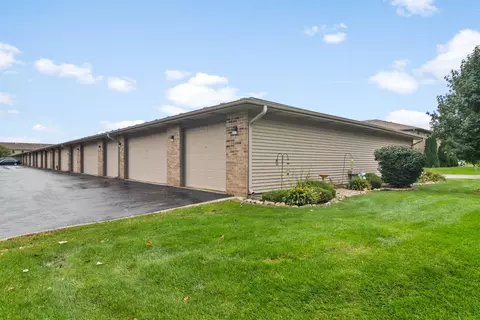 1363 Wright Dr, Crown Point, IN 46307 photo 3