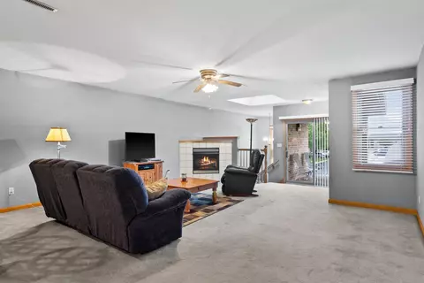1363 Wright Dr, Crown Point, IN 46307 photo 10