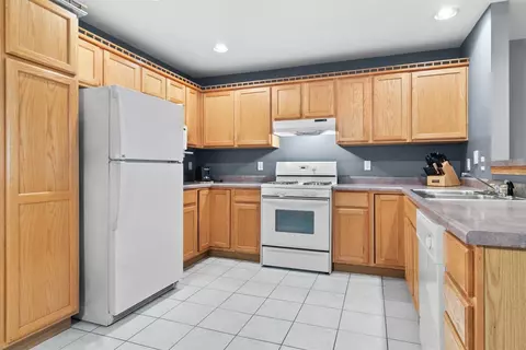 1363 Wright Dr, Crown Point, IN 46307 photo 9
